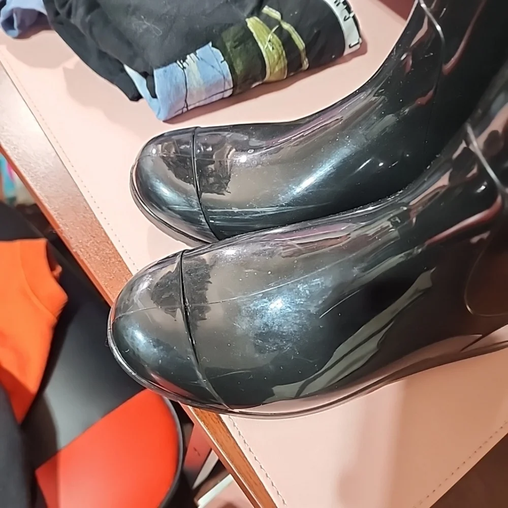 Ugg Black Rain Boots. Size 6